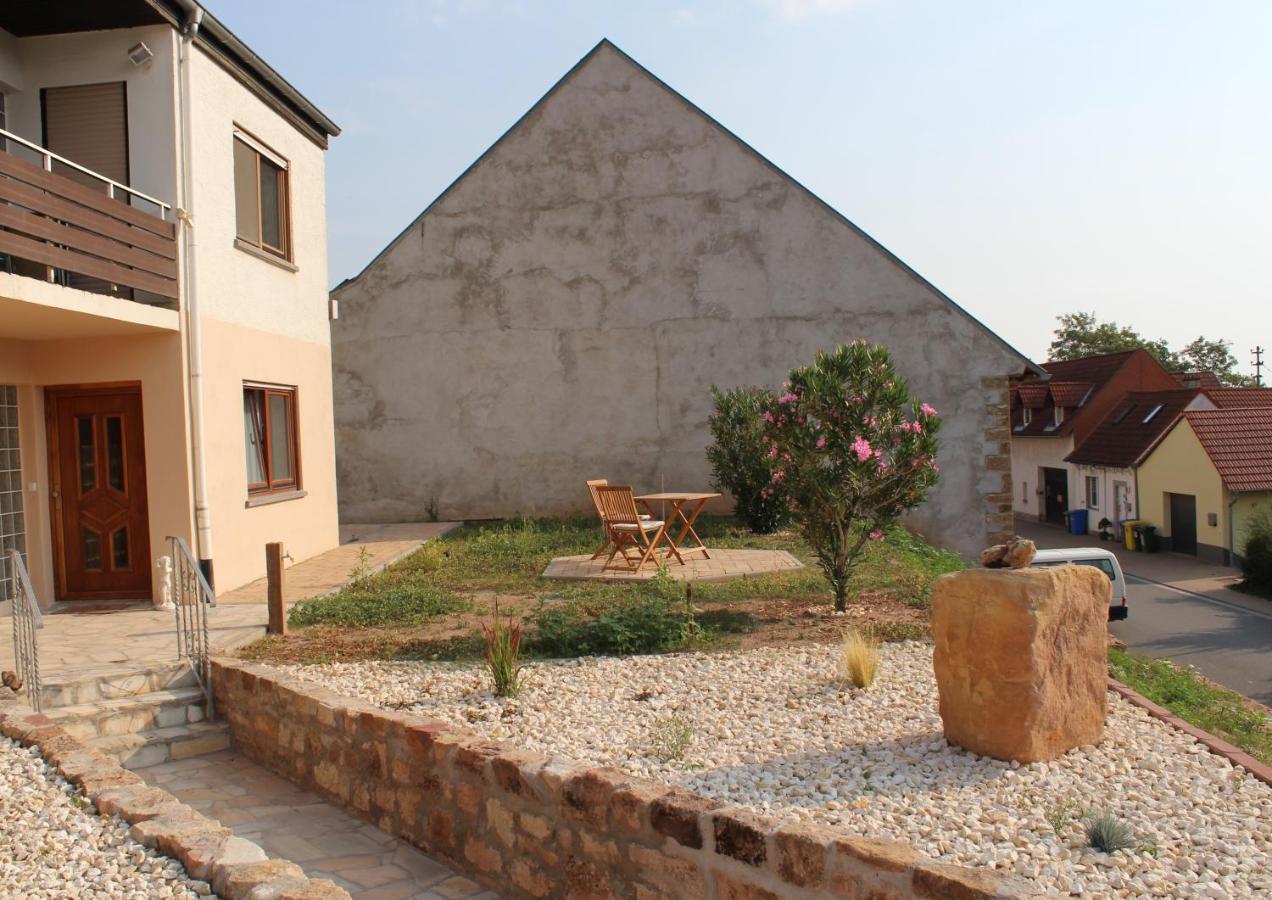 Casa Rustica Lägenhet Flonheim Exteriör bild